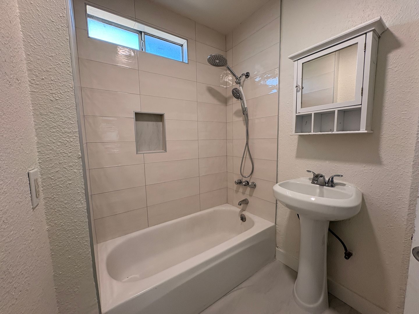 15635 Curtis Ave. #1 - Fontana - California - 2 bed, 1 bath rental property