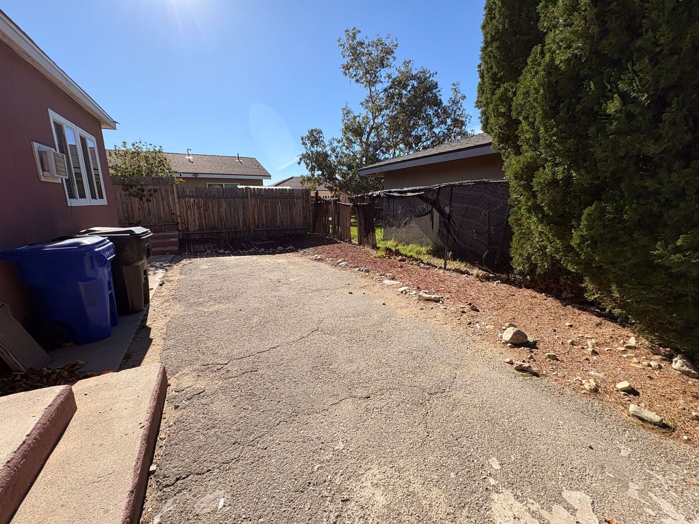 15635 Curtis Ave. #1 - Fontana - California - 2 bed, 1 bath rental property