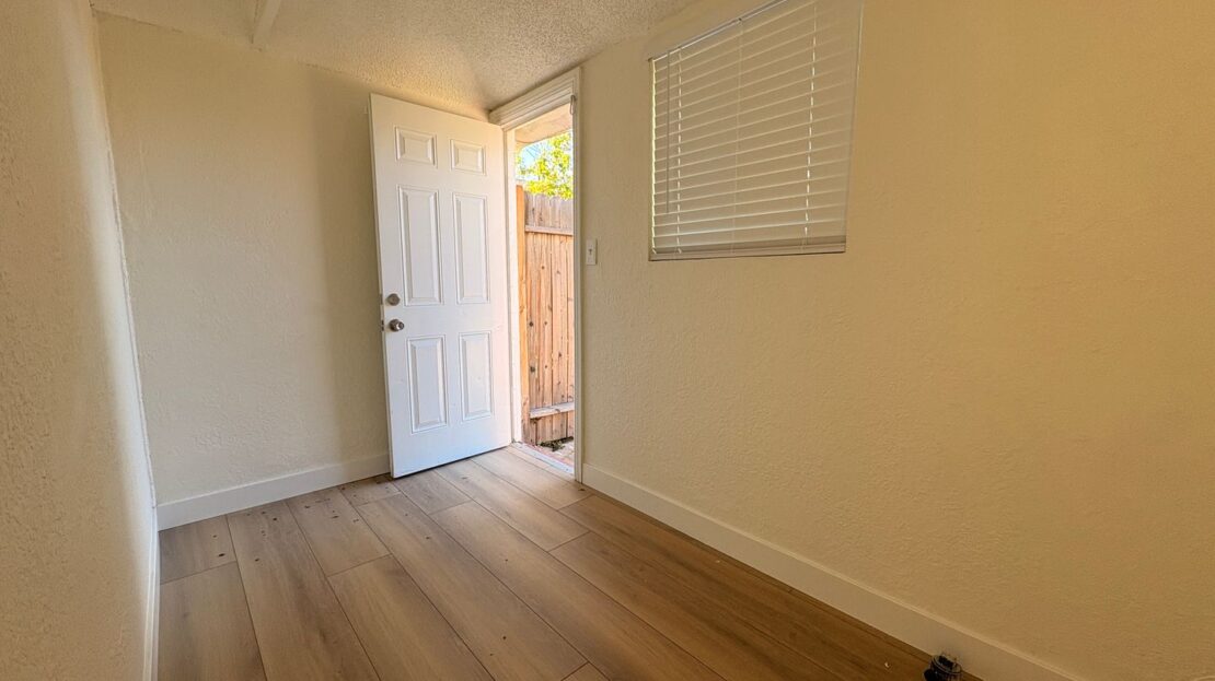 15635 Curtis Ave. #1 - Fontana - California - 2 bed, 1 bath rental property