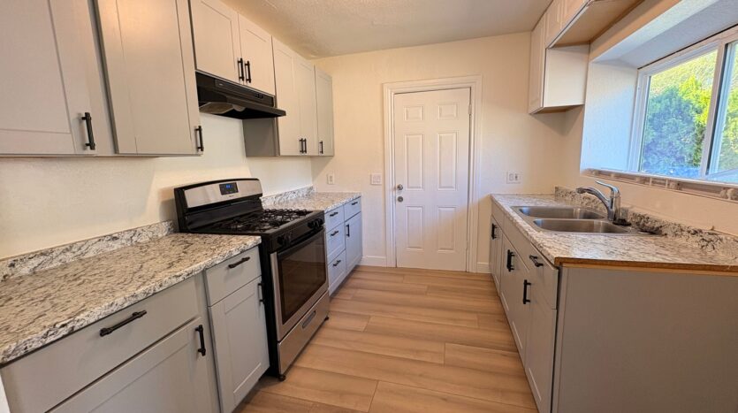 15635 Curtis Ave. #1 - Fontana - California - 2 bed, 1 bath rental property