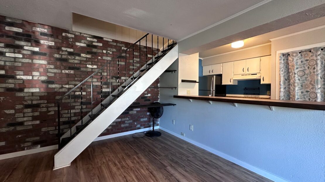 1589 NE Kane Dr  - Gresham - Oregon - 2 bed, 1 bath rental property