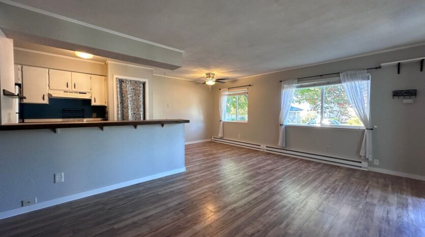 1589 NE Kane Dr  - Gresham - Oregon - 2 bed, 1 bath rental property