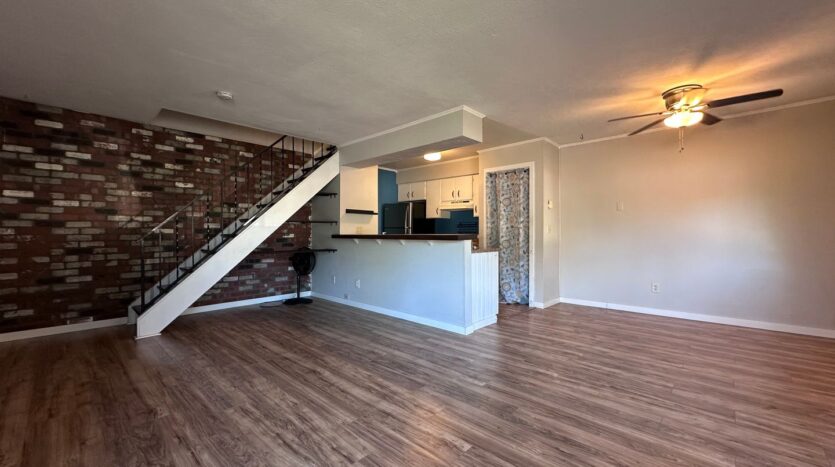 1589 NE Kane Dr  - Gresham - Oregon - 2 bed, 1 bath rental property