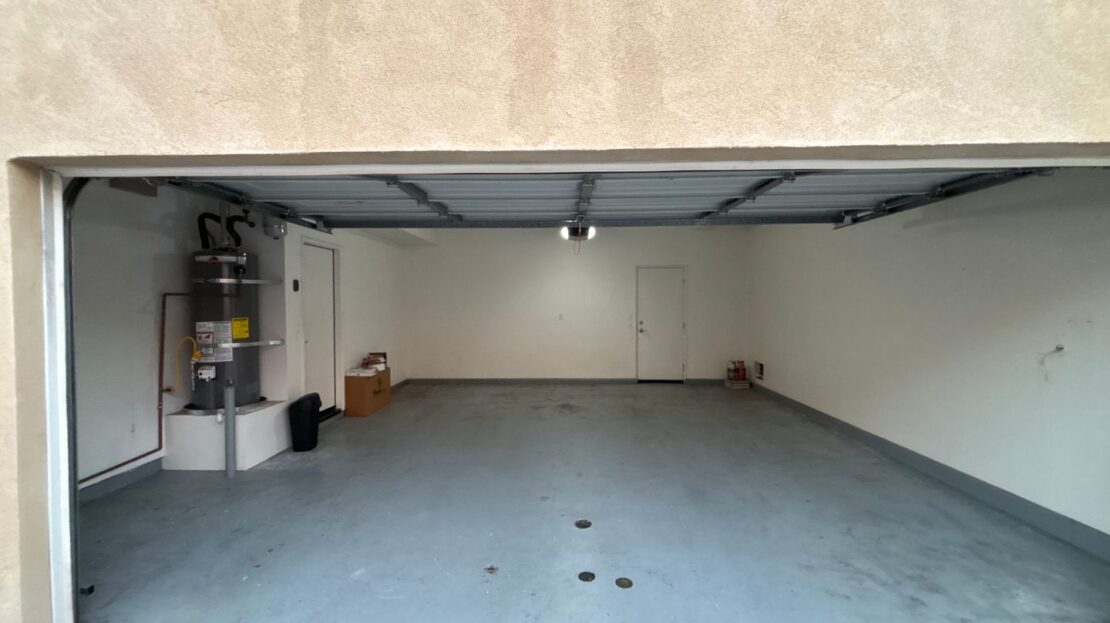 1606 Phoenix Ct - Chula Vista - California - 3 bed, 2.5 bath rental property