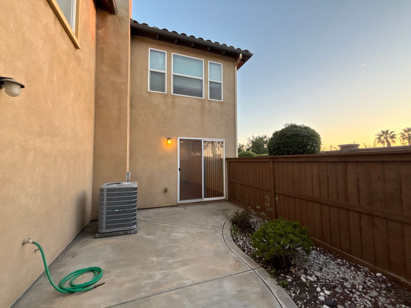 1606 Phoenix Ct - Chula Vista - California - 3 bed, 2.5 bath rental property