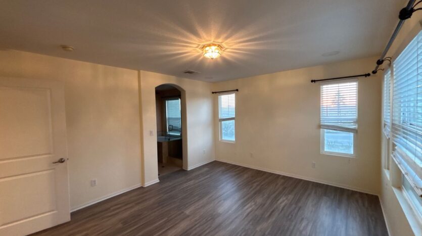 1606 Phoenix Ct - Chula Vista - California - 3 bed, 2.5 bath rental property