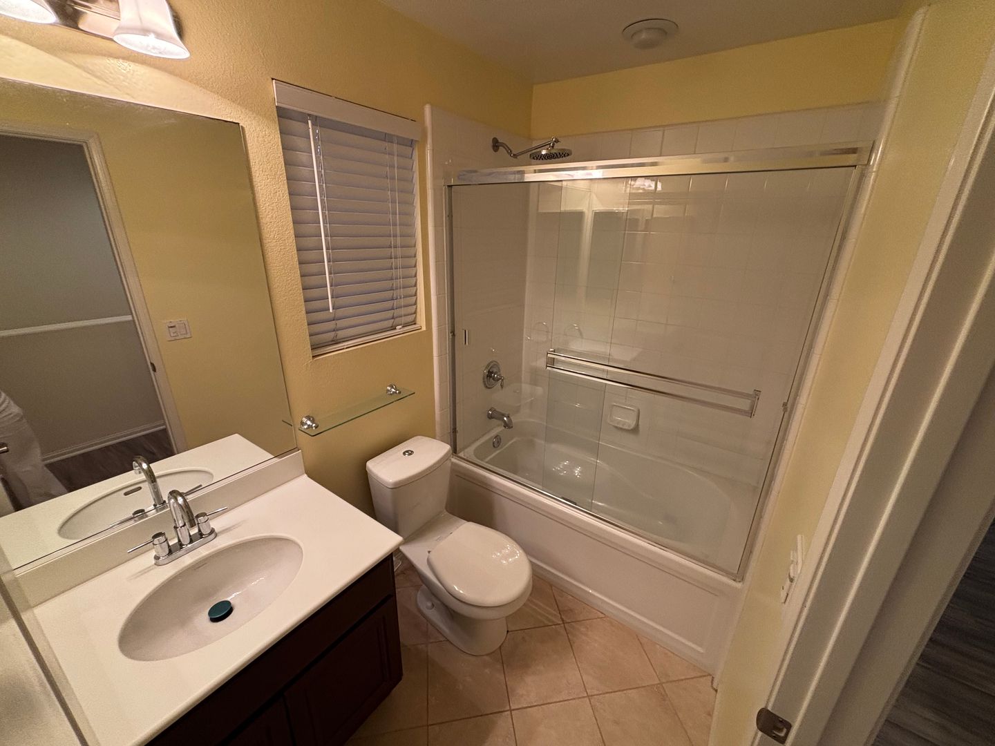 1606 Phoenix Ct - Chula Vista - California - 3 bed, 2.5 bath rental property