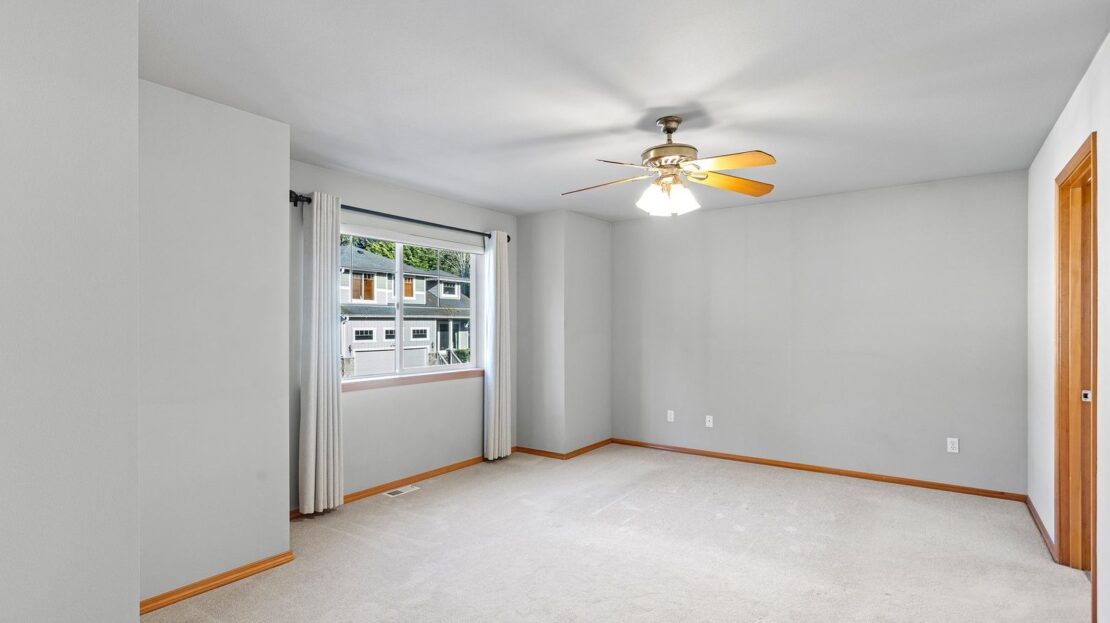 16112 40th Ave SE - Bothell - Washington - 4 bed, 2.5 bath rental property