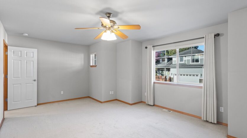 16112 40th Ave SE - Bothell - Washington - 4 bed, 2.5 bath rental property