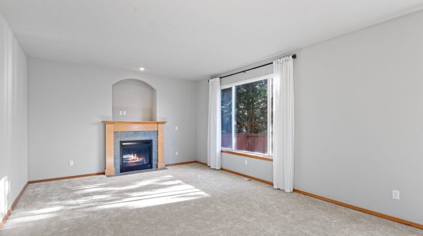 16112 40th Ave SE - Bothell - Washington - 4 bed, 2.5 bath rental property