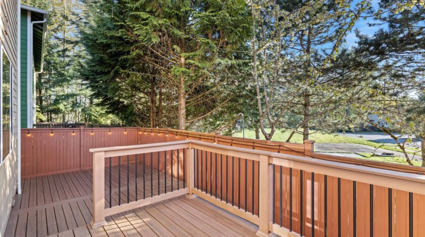 16112 40th Ave SE - Bothell - Washington - 4 bed, 2.5 bath rental property