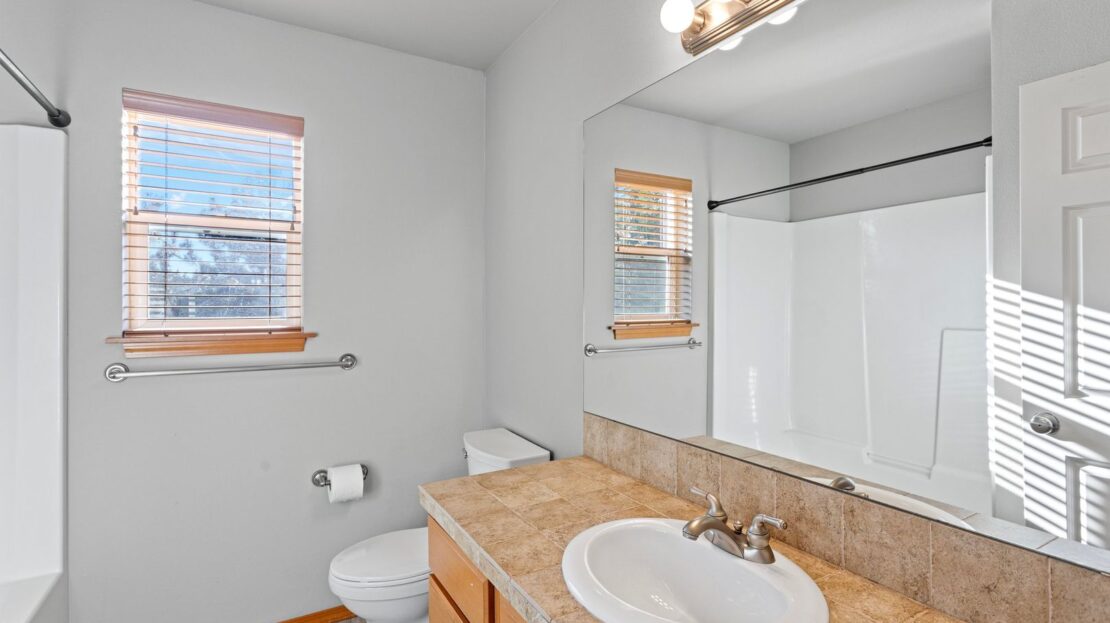 16112 40th Ave SE - Bothell - Washington - 4 bed, 2.5 bath rental property