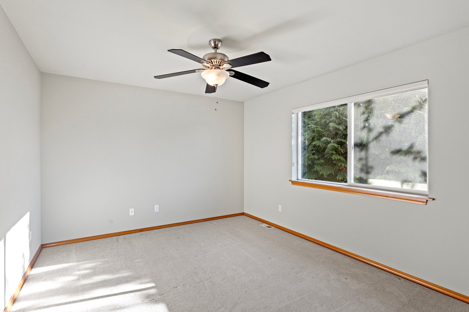 16112 40th Ave SE - Bothell - Washington - 4 bed, 2.5 bath rental property