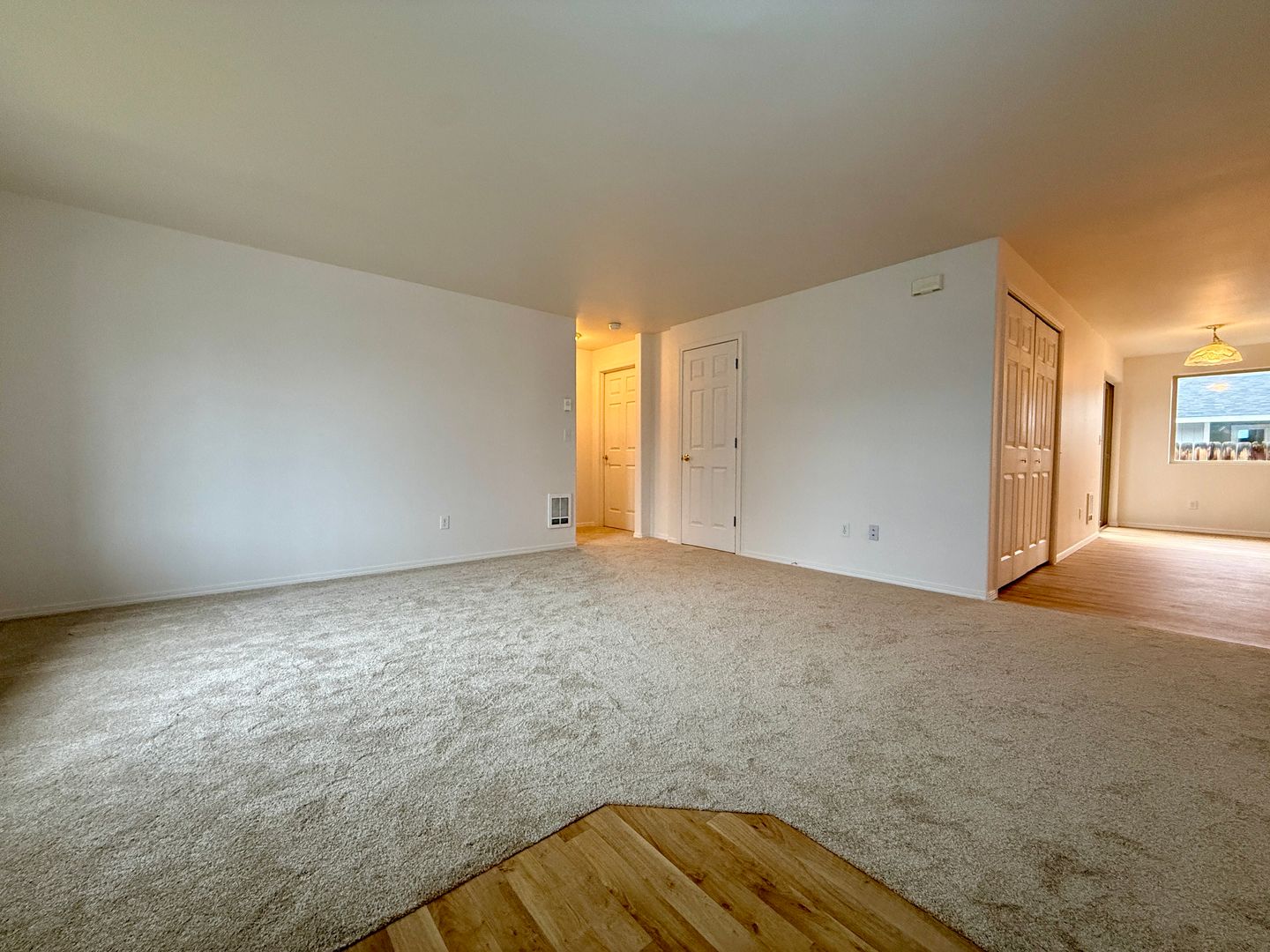 1614 SW Metolius Ave  Unit 1614 - Redmond - Oregon - 2 bed, 2 bath rental property