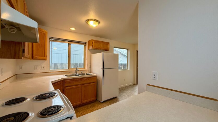 1616 SW Metolius Ave  Unit 1616 - Redmond - Oregon - 2 bed, 2 bath rental property