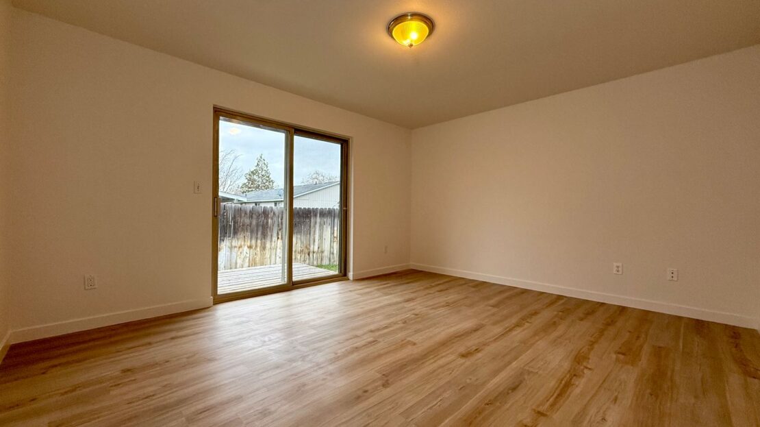 1616 SW Metolius Ave  Unit 1616 - Redmond - Oregon - 2 bed, 2 bath rental property