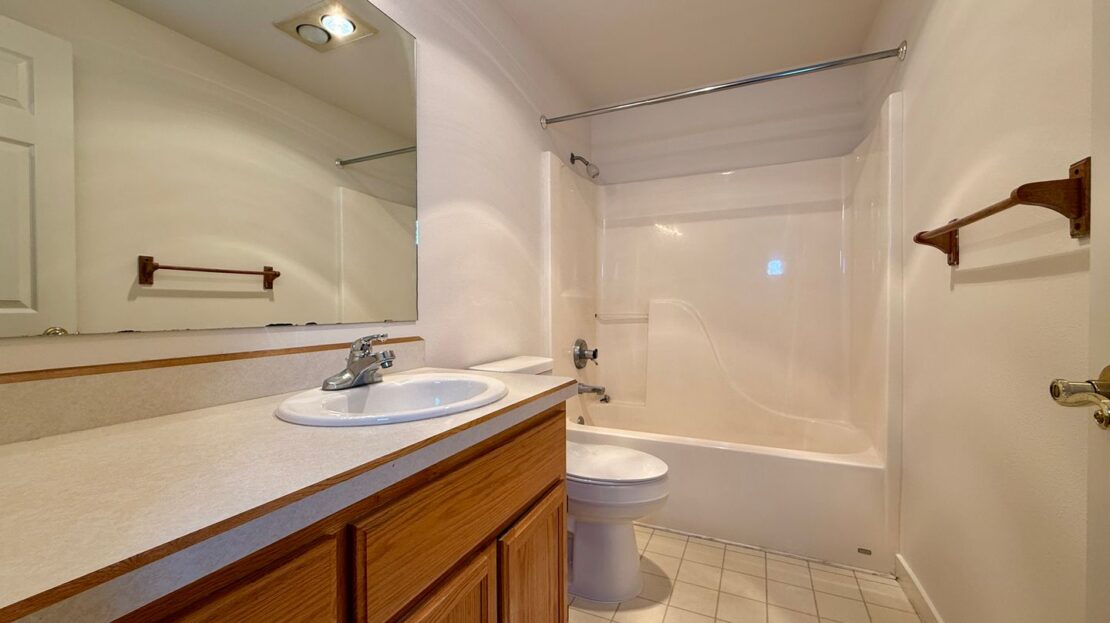 1616 SW Metolius Ave  Unit 1616 - Redmond - Oregon - 2 bed, 2 bath rental property