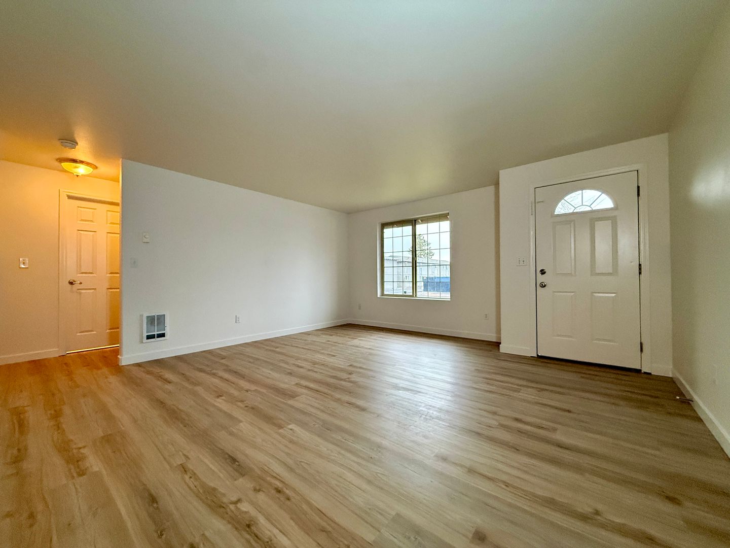 1616 SW Metolius Ave  Unit 1616 - Redmond - Oregon - 2 bed, 2 bath rental property