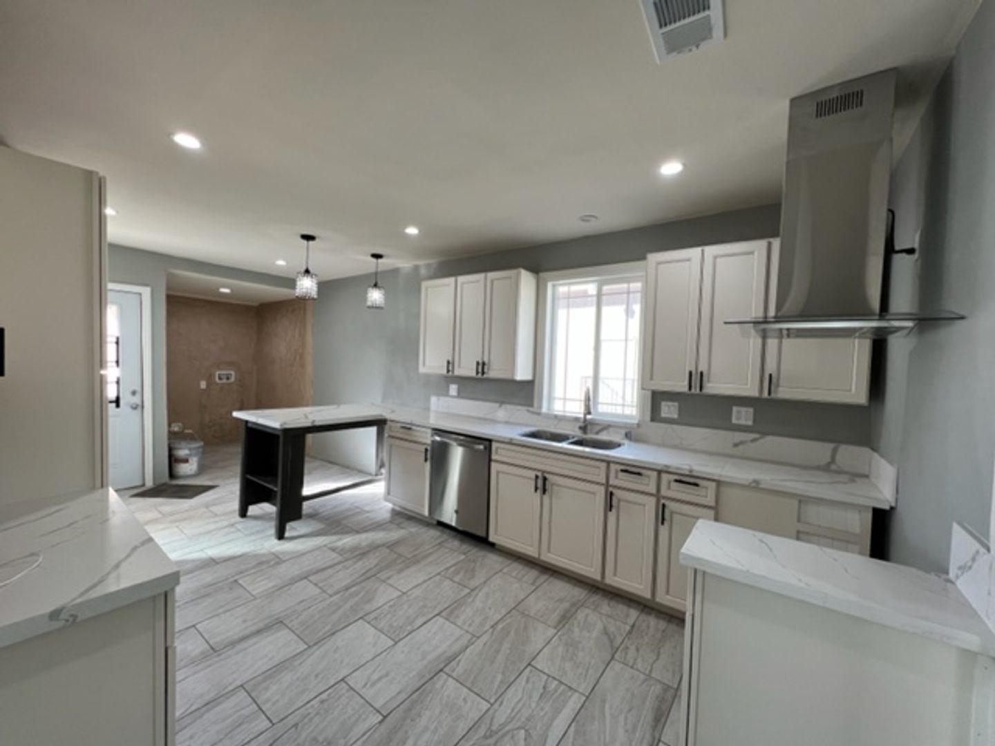 162-164 E. M Street - Colton - California - 3 bed, 1 bath rental property