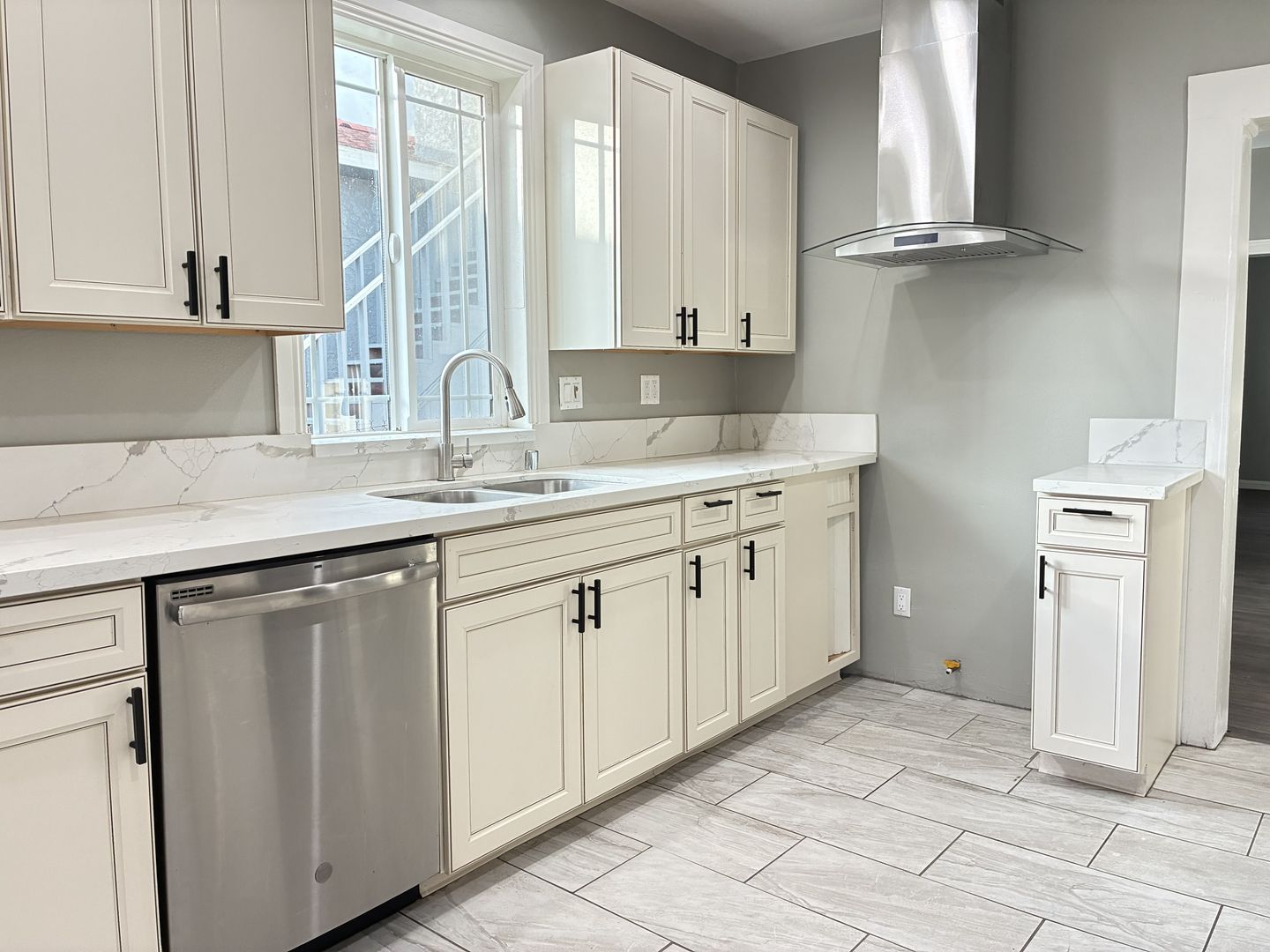 162-164 E. M Street - Colton - California - 3 bed, 1 bath rental property