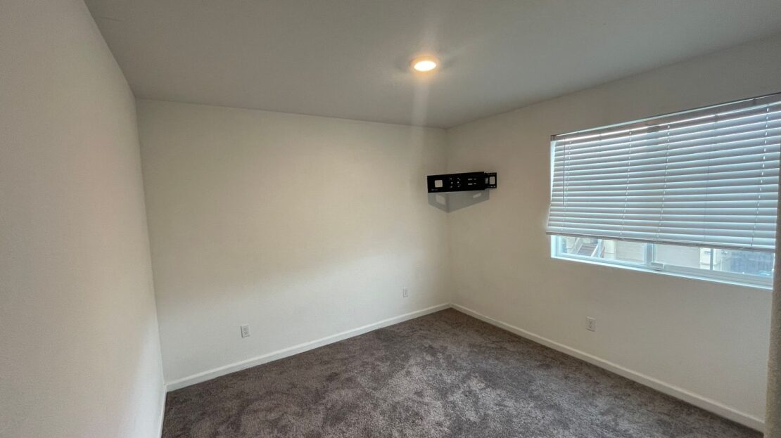 1624 Silvershire Dr - Stockton - California - 3 bed, 3 bath rental property