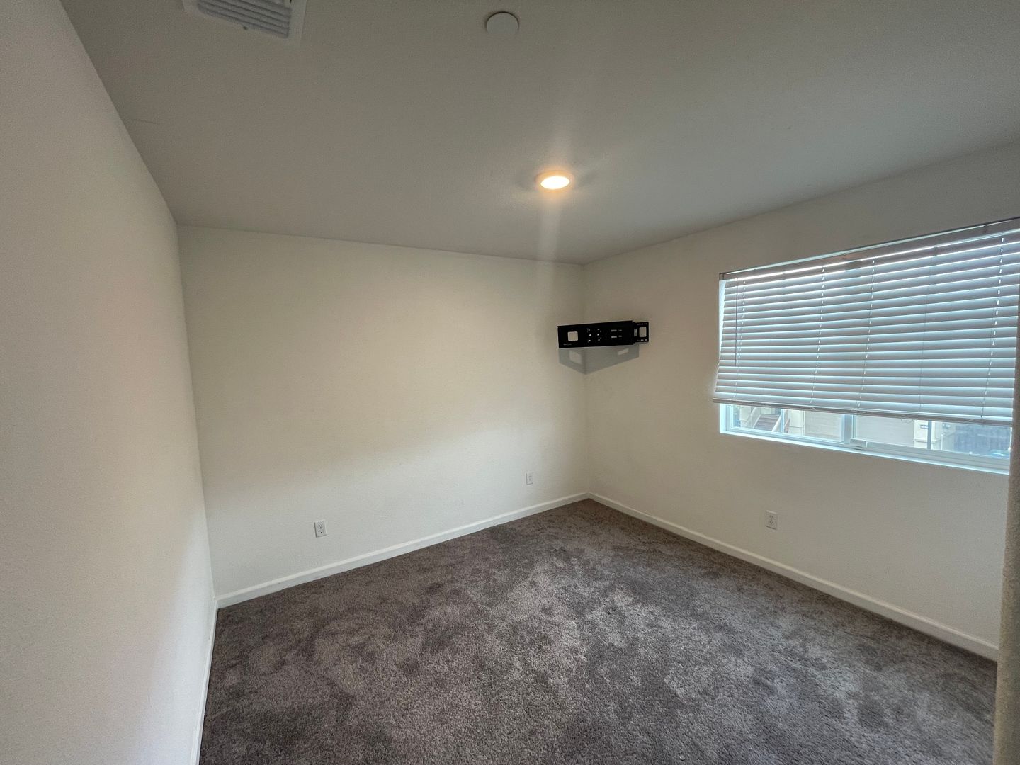 1624 Silvershire Dr - Stockton - California - 3 bed, 3 bath rental property