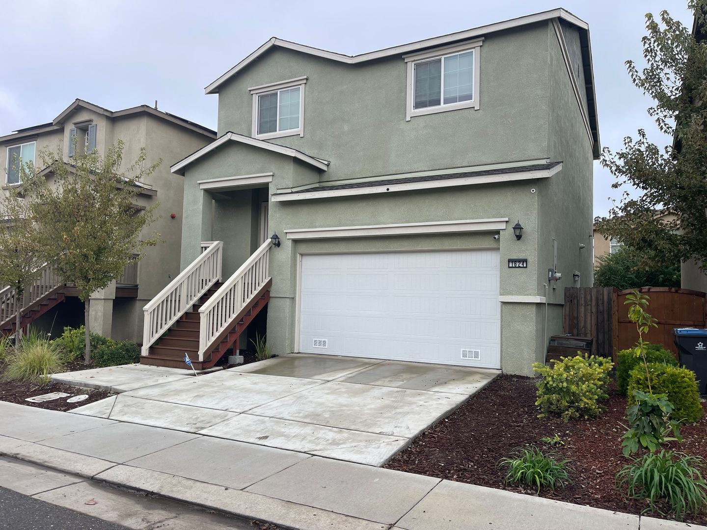 1624 Silvershire Dr - Stockton - California - 3 bed, 3 bath rental property
