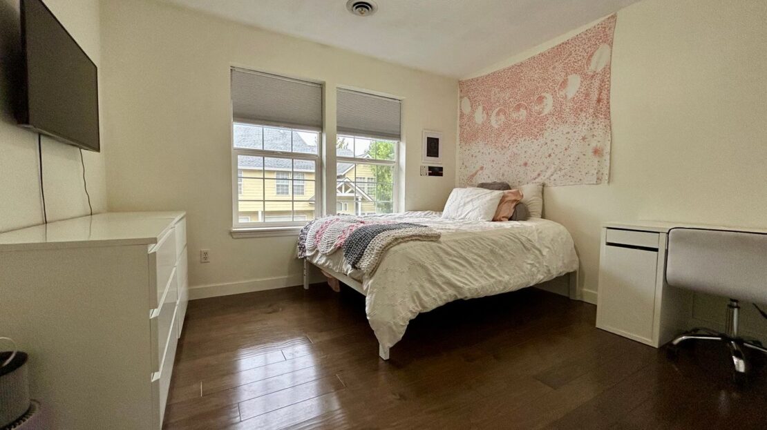 17200 SE 26th Dr - Vancouver - Washington - 3 bed, 2.5 bath rental property