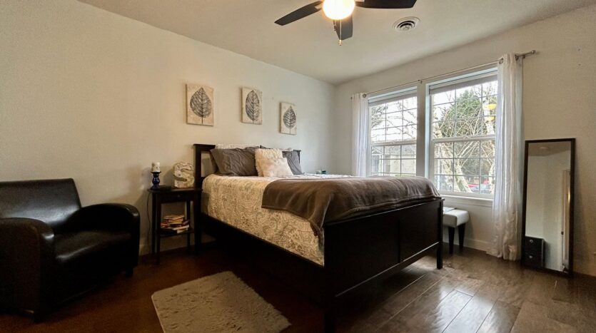 17200 SE 26th Dr - Vancouver - Washington - 3 bed, 2.5 bath rental property