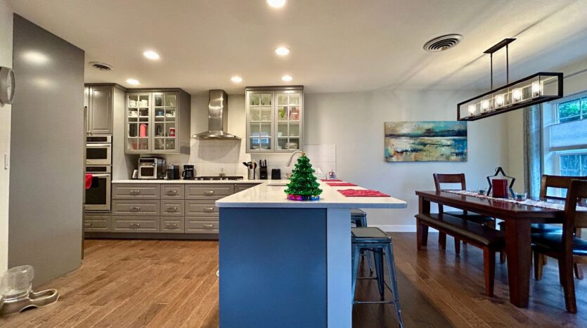 17200 SE 26th Dr - Vancouver - Washington - 3 bed, 2.5 bath rental property