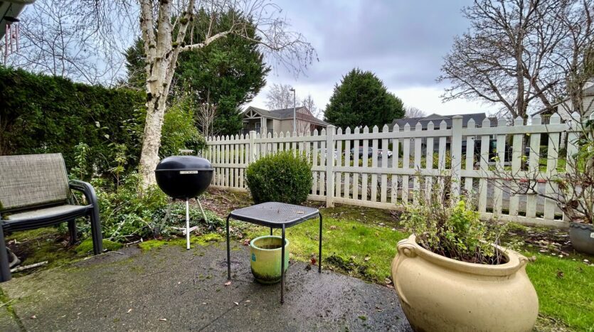 17200 SE 26th Dr - Vancouver - Washington - 3 bed, 2.5 bath rental property