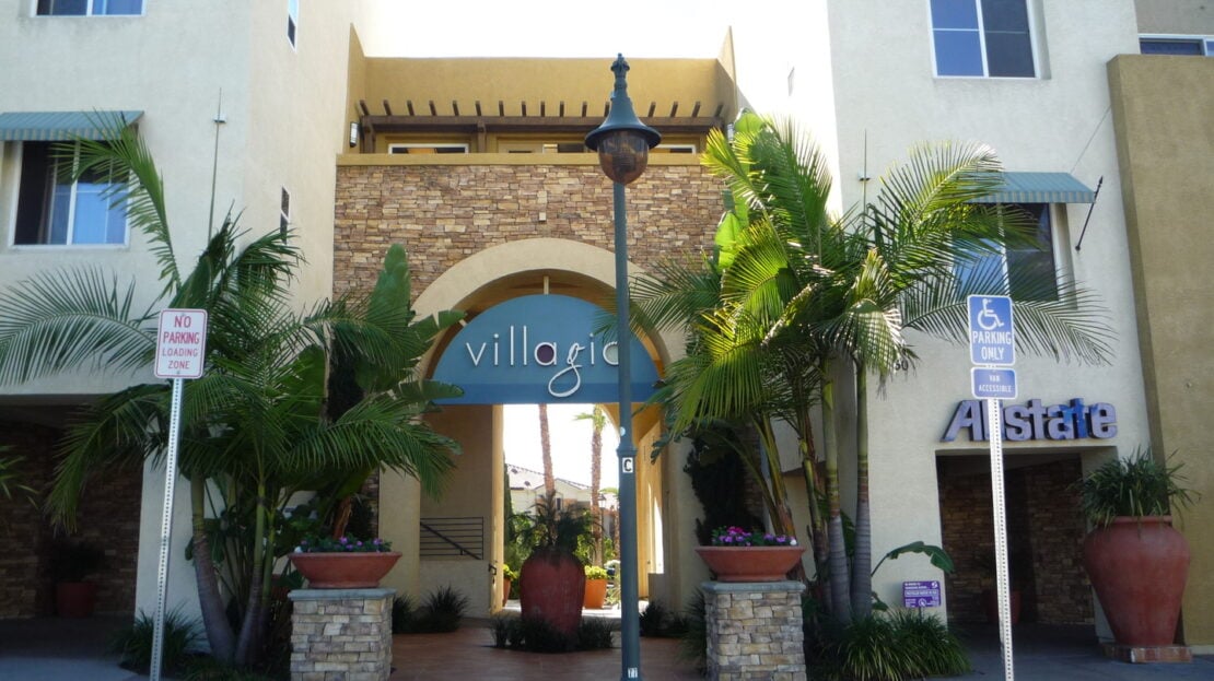 1760 E. Palomar Street #102 - Chula Vista - California - 2 bed, 2.5 bath rental property
