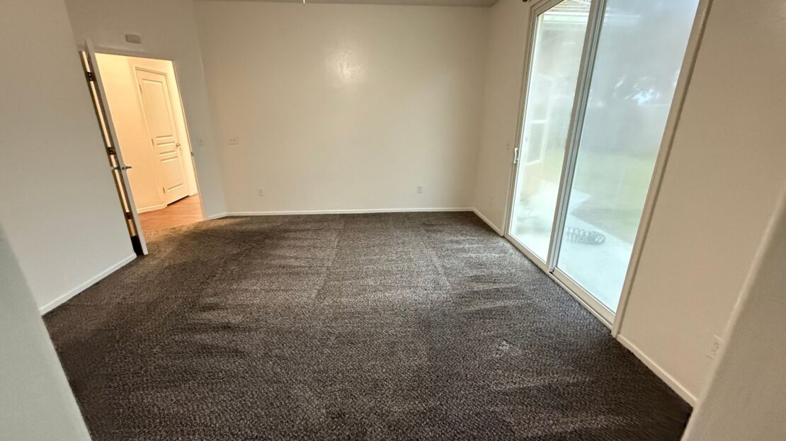 1765 Malvasia Avenue - Tulare - California - 3 bed, 2 bath rental property