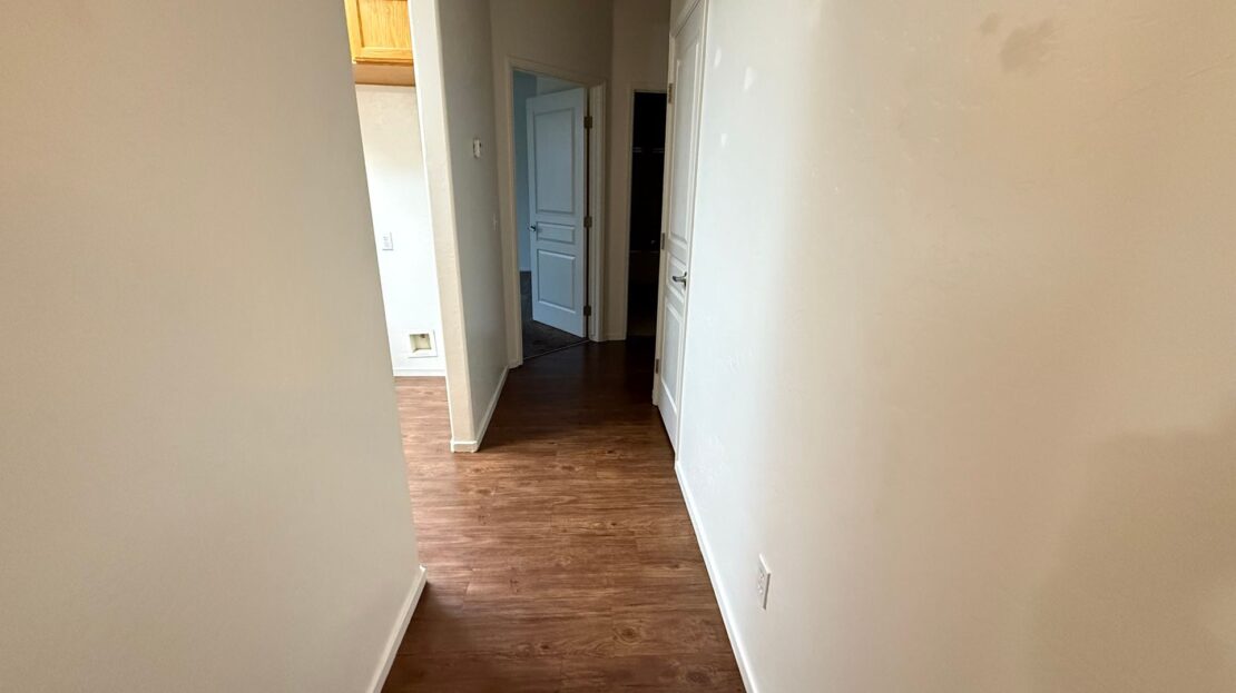 1765 Malvasia Avenue - Tulare - California - 3 bed, 2 bath rental property