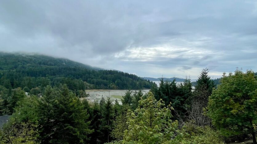 213 Sea Pines Ln. - Bellingham - Washington - 3 bed, 3.5 bath rental property