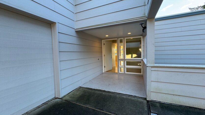 213 Sea Pines Ln. - Bellingham - Washington - 3 bed, 3.5 bath rental property