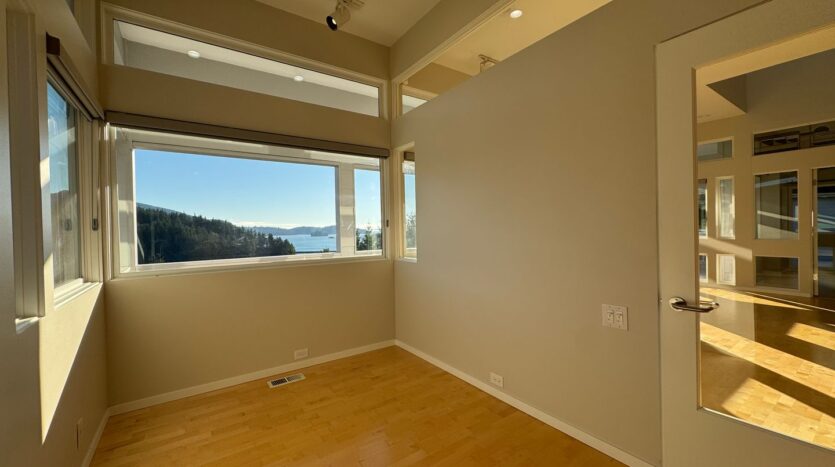 213 Sea Pines Ln. - Bellingham - Washington - 3 bed, 3.5 bath rental property