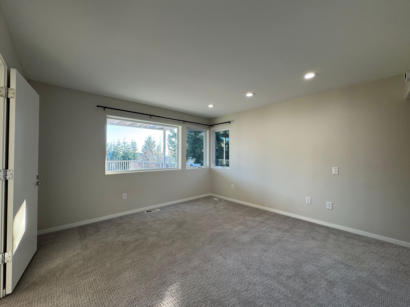 213 Sea Pines Ln. - Bellingham - Washington - 3 bed, 3.5 bath rental property