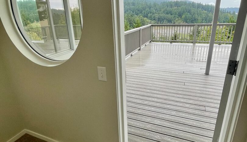 213 Sea Pines Ln. - Bellingham - Washington - 3 bed, 3.5 bath rental property