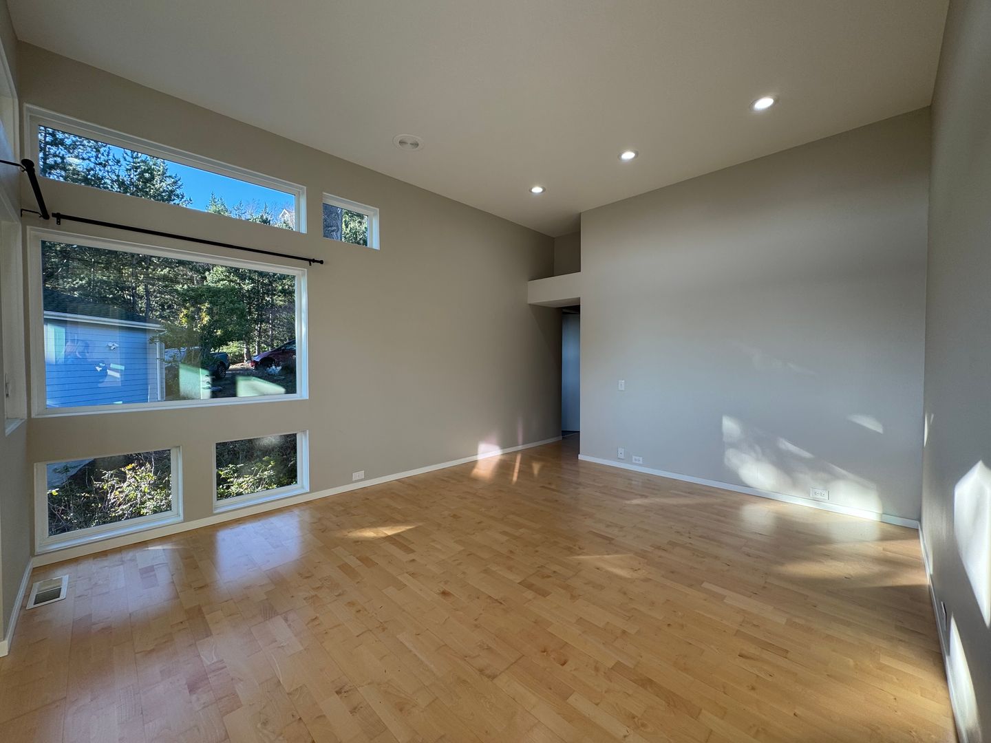 213 Sea Pines Ln. - Bellingham - Washington - 3 bed, 3.5 bath rental property