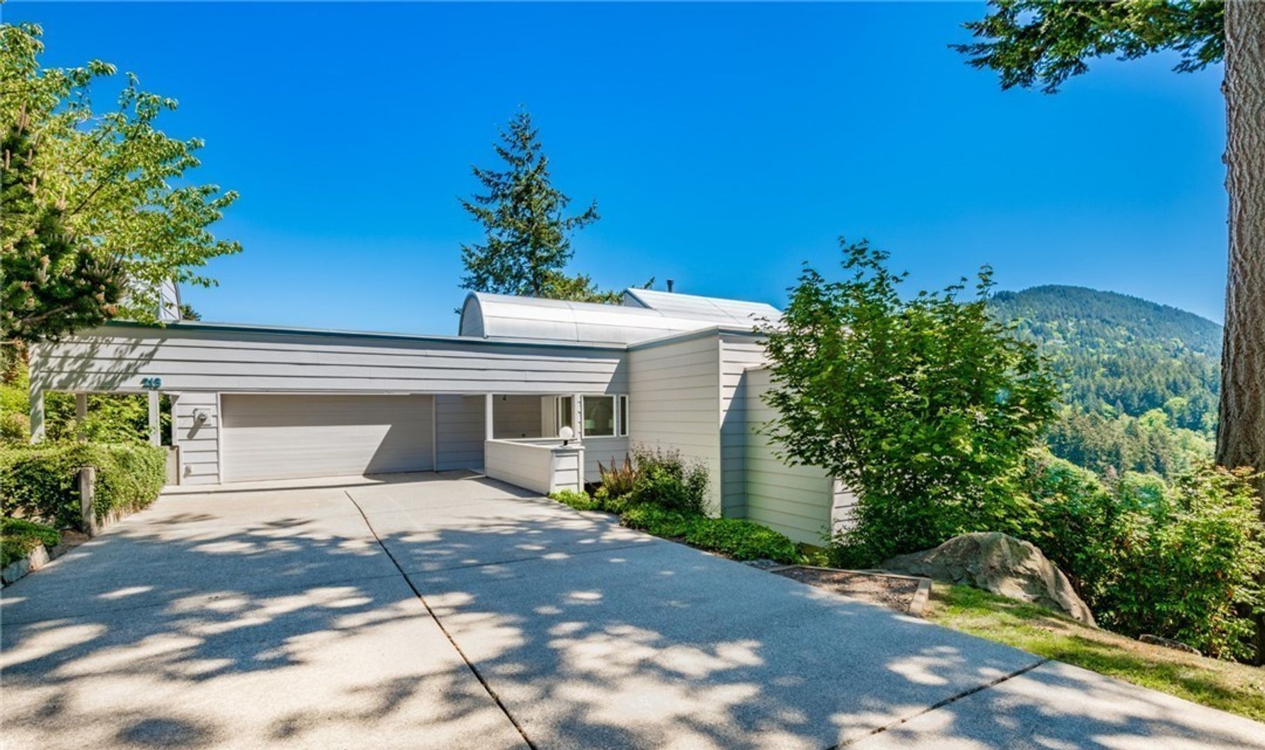 213 Sea Pines Ln. - Bellingham - Washington - 3 bed, 3.5 bath rental property