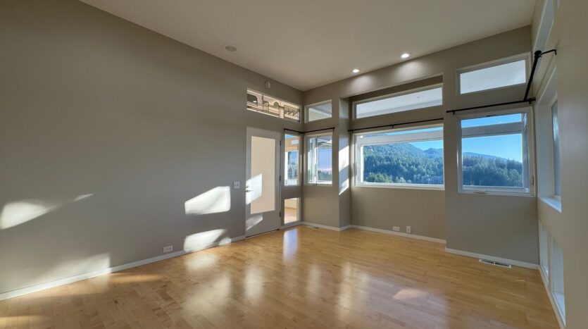 213 Sea Pines Ln. - Bellingham - Washington - 3 bed, 3.5 bath rental property