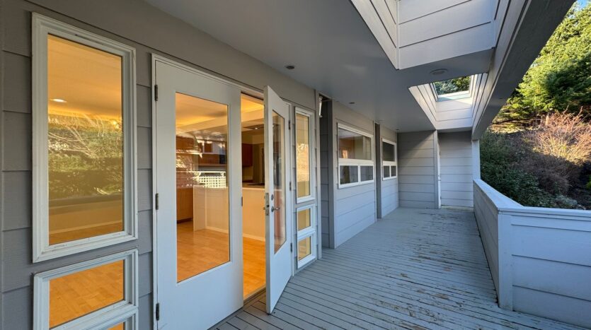 213 Sea Pines Ln. - Bellingham - Washington - 3 bed, 3.5 bath rental property