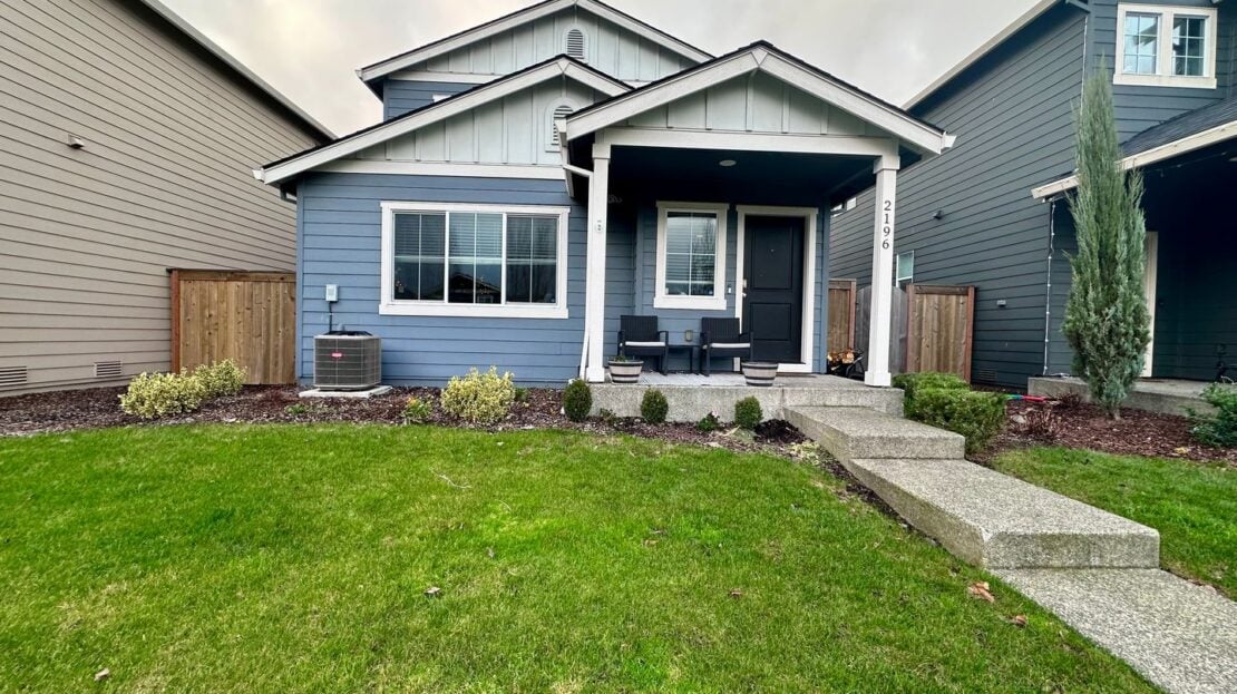 2196 SE 14th Alley - Gresham - Oregon - 3 bed, 2.5 bath rental property