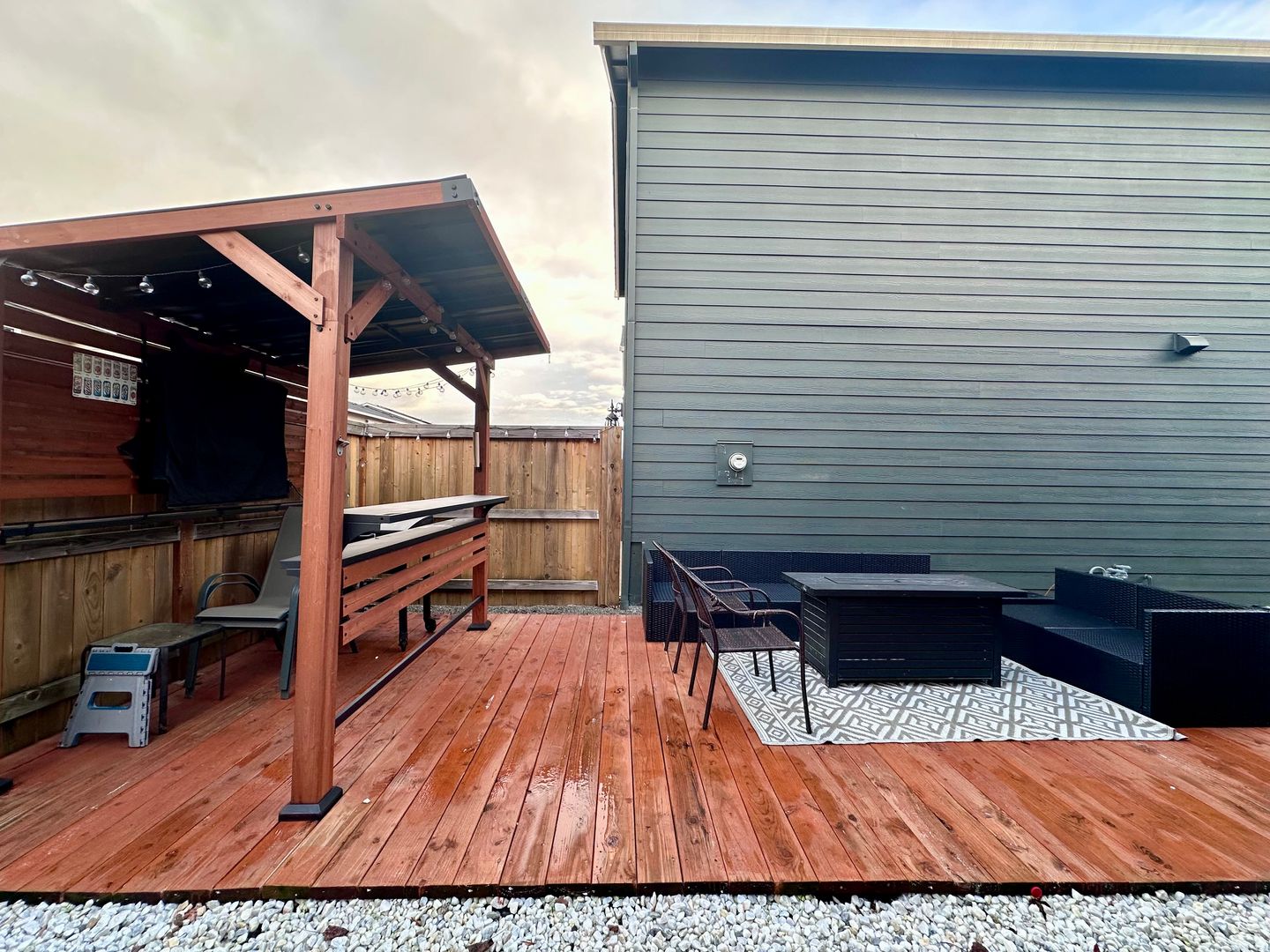 2196 SE 14th Alley - Gresham - Oregon - 3 bed, 2.5 bath rental property