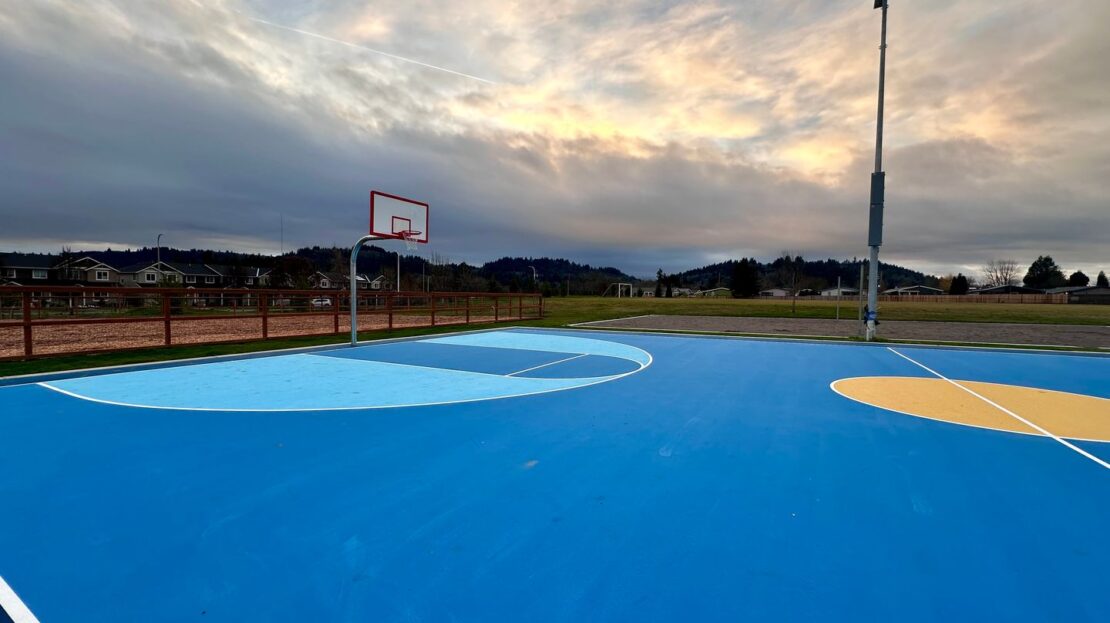 2196 SE 14th Alley - Gresham - Oregon - 3 bed, 2.5 bath rental property