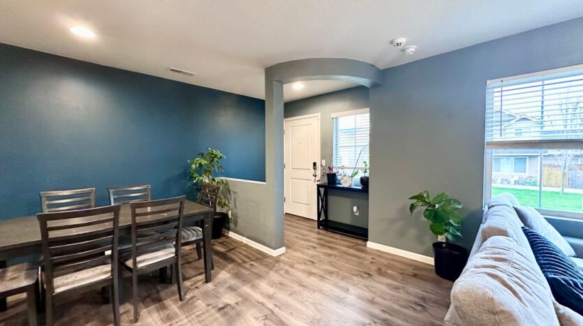 2196 SE 14th Alley - Gresham - Oregon - 3 bed, 2.5 bath rental property