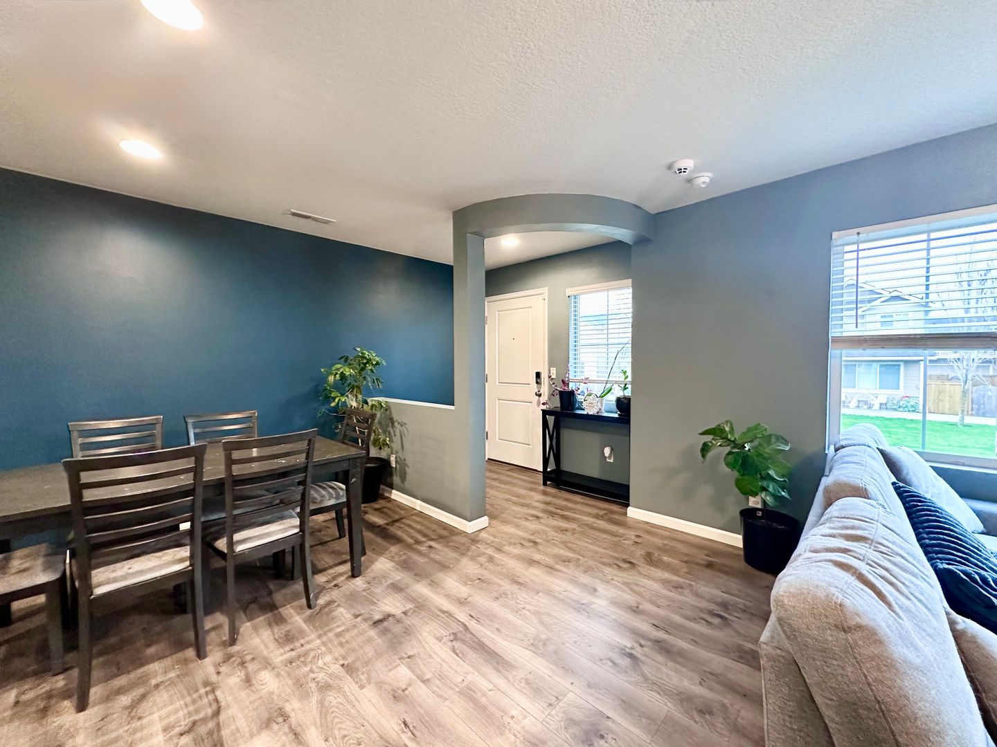 2196 SE 14th Alley - Gresham - Oregon - 3 bed, 2.5 bath rental property