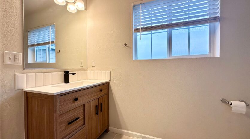 2196 SE 14th Alley - Gresham - Oregon - 3 bed, 2.5 bath rental property