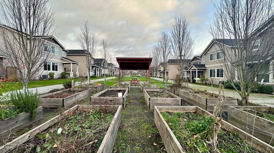 2196 SE 14th Alley - Gresham - Oregon - 3 bed, 2.5 bath rental property